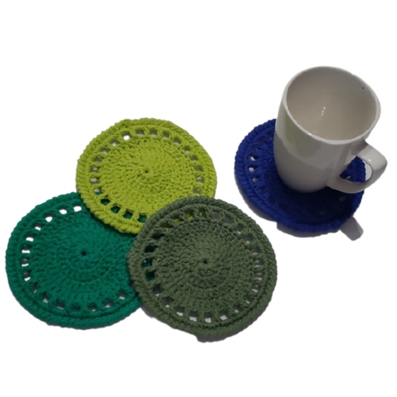 Handmade Coaster Set of 4-Crochet-Cotton - Picture 5 of 5